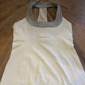 Lululemon Scoop Neck Tank Racerback (White / Gray) Size 8